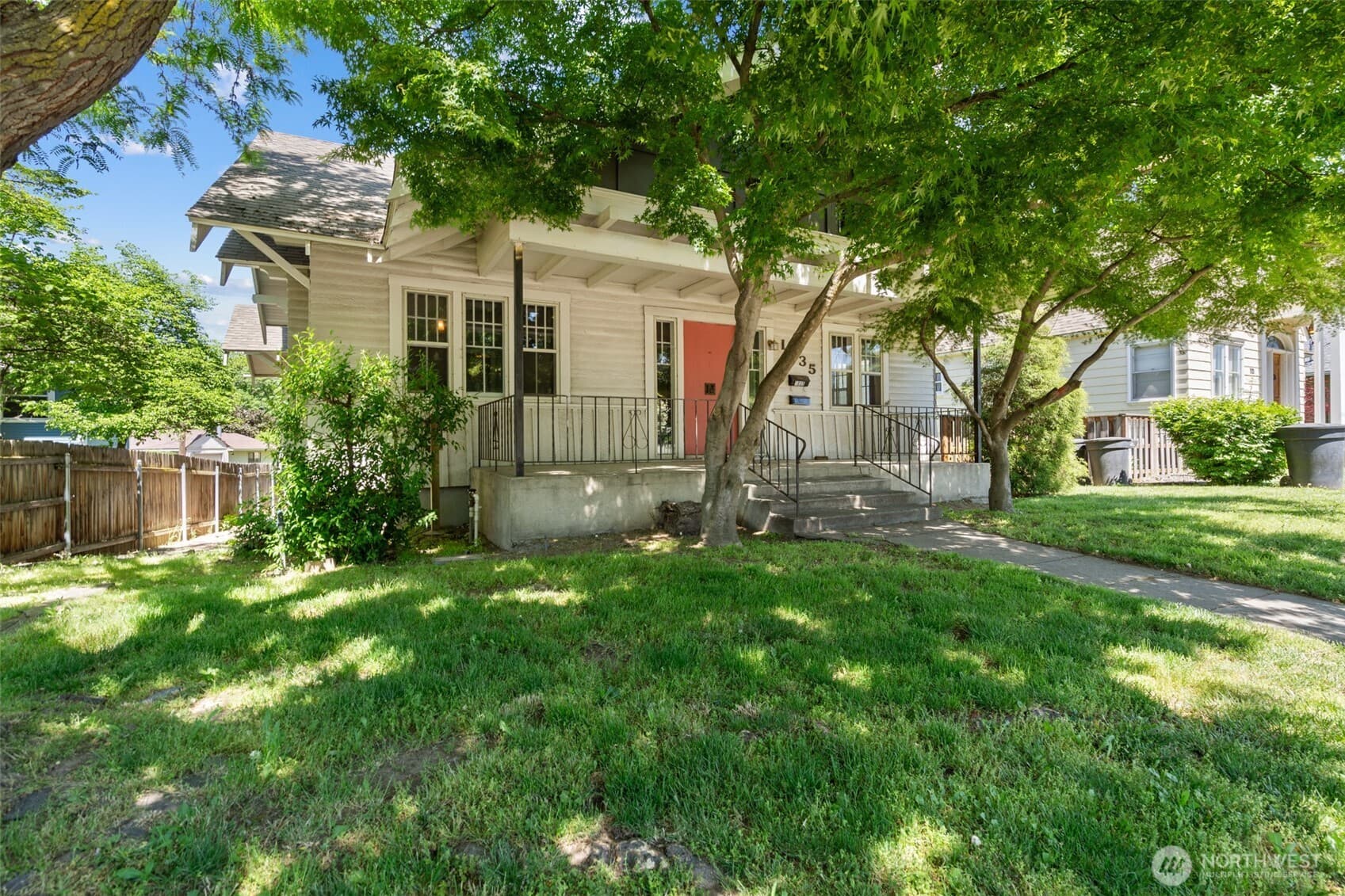 1035 Isaacs Avenue — photo 1 of 8