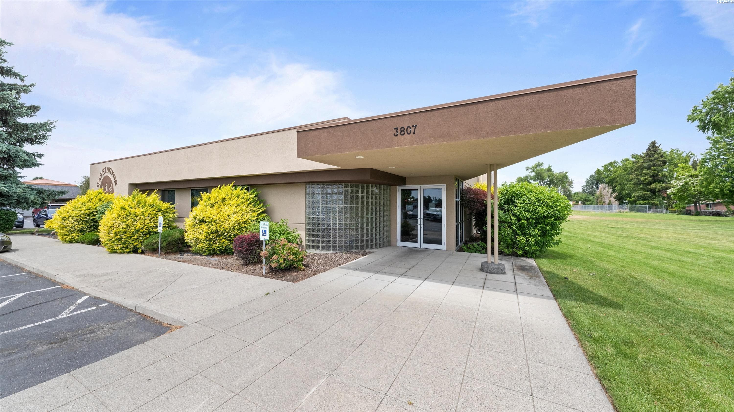 3807 Court Street — photo 1 of 8