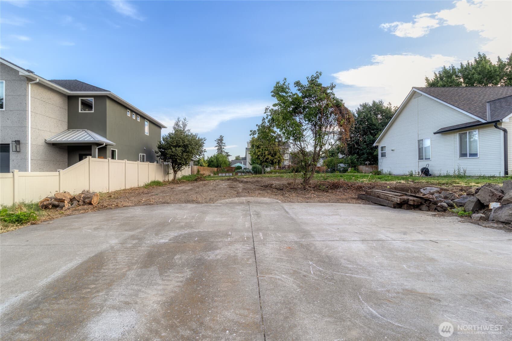 316 12th Street — photo 1 of 2