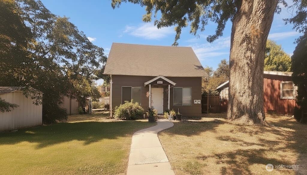119 Blue — photo 1 of 2