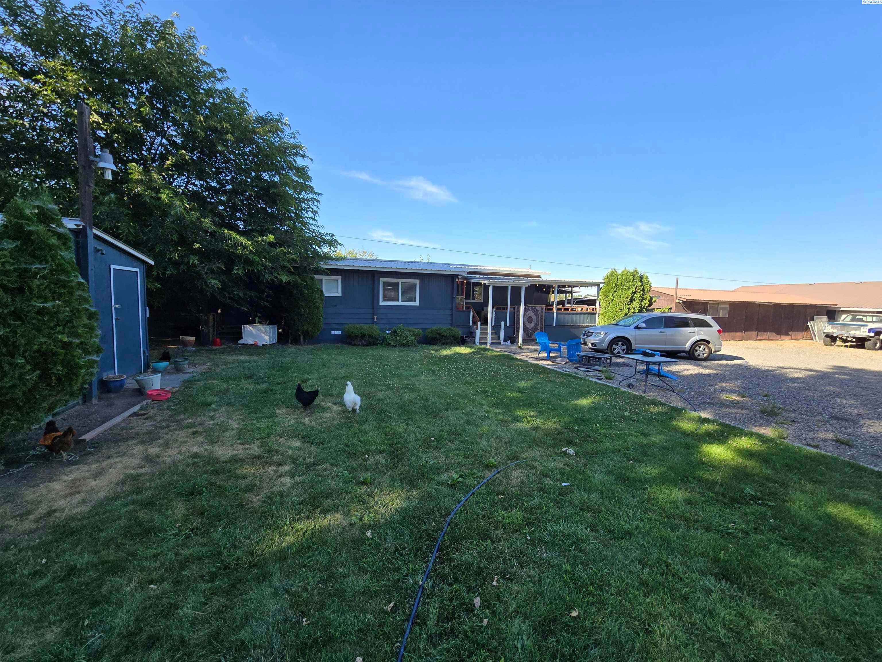 24524 Oak Street — photo 1 of 8